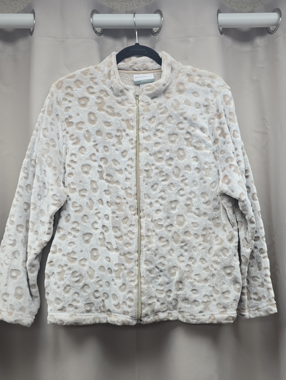 Alfred Dunner Cozy Women's Cream Leopard Plush Zip Jacket
